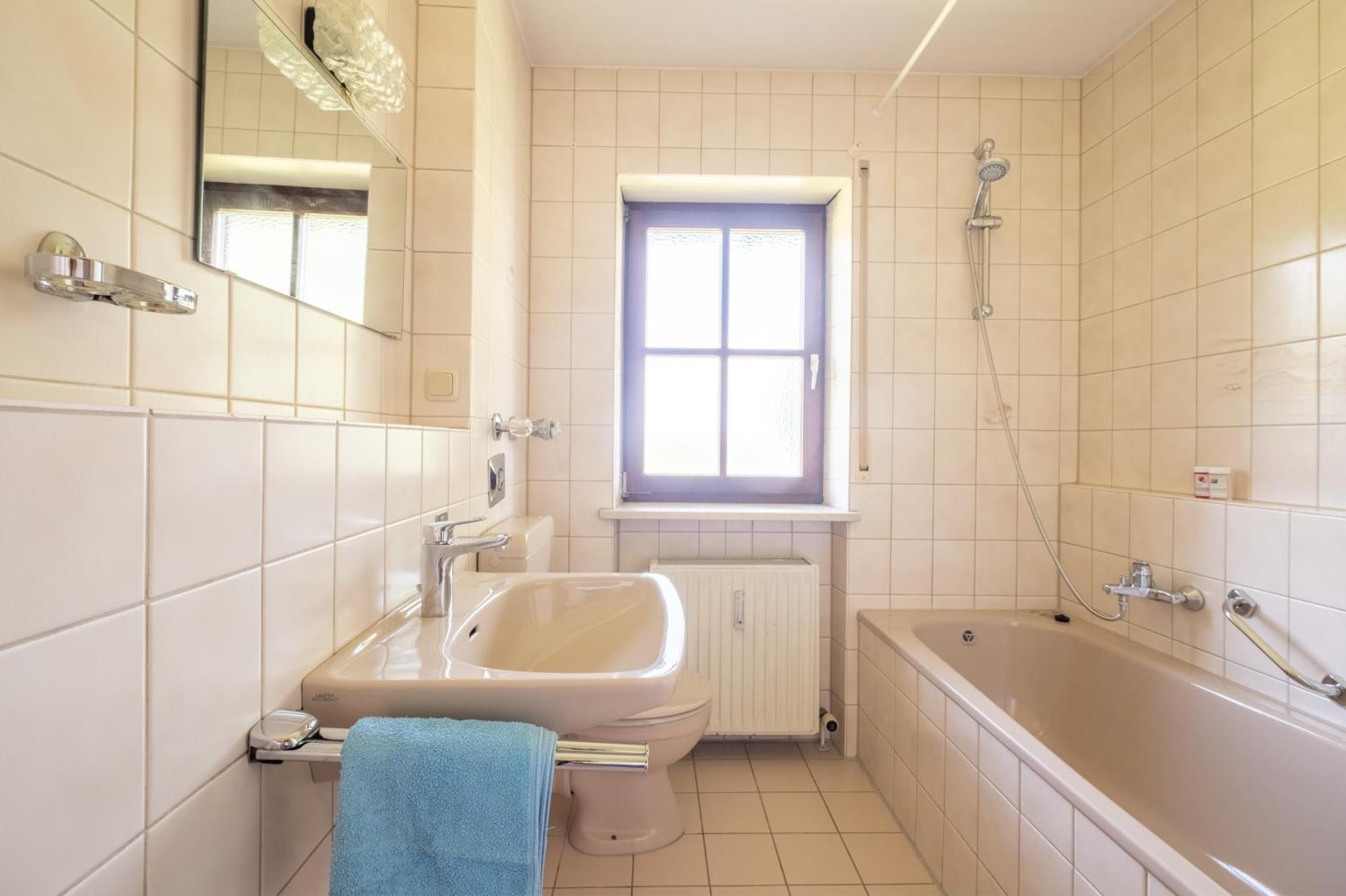 Gemuetliches Wohlfuehl-Apartment Mit Perfektem Seeblick Dießen am Ammersee Exterior foto