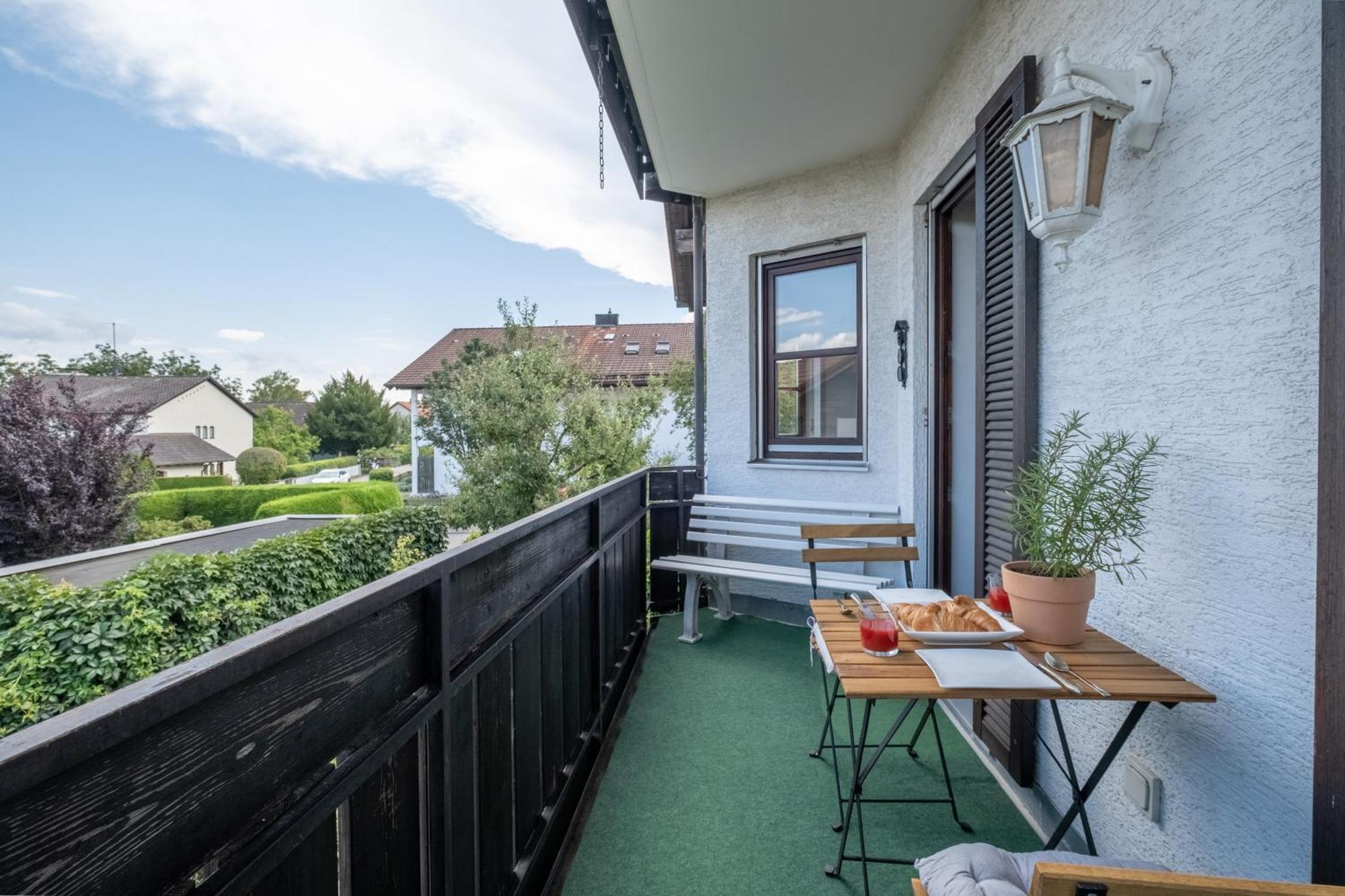 Gemuetliches Wohlfuehl-Apartment Mit Perfektem Seeblick Dießen am Ammersee Exterior foto